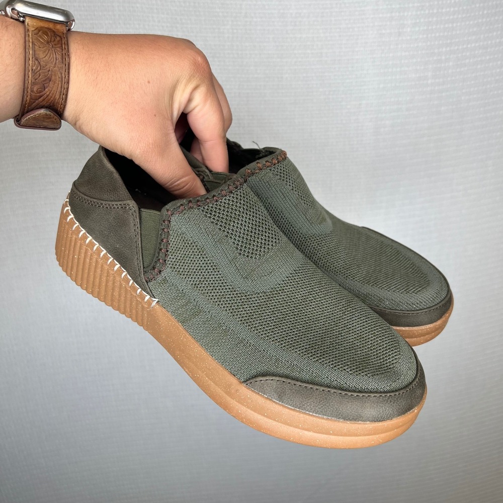 Dearfoams Womens Olive Green Knit Slip On Comfort Shoes Ribbed Gum Sole Size 8‎